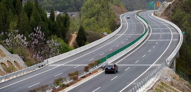 受強降雨影響，河南境內25條高速公路31個路段封閉